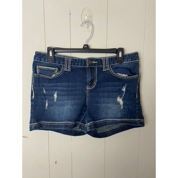 Maurices Denim Shorts‎ - Picture 1 of 3